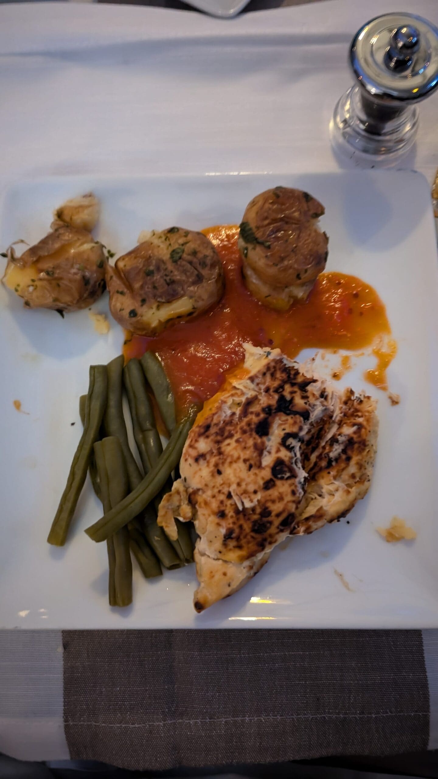 Photo of chicken entree