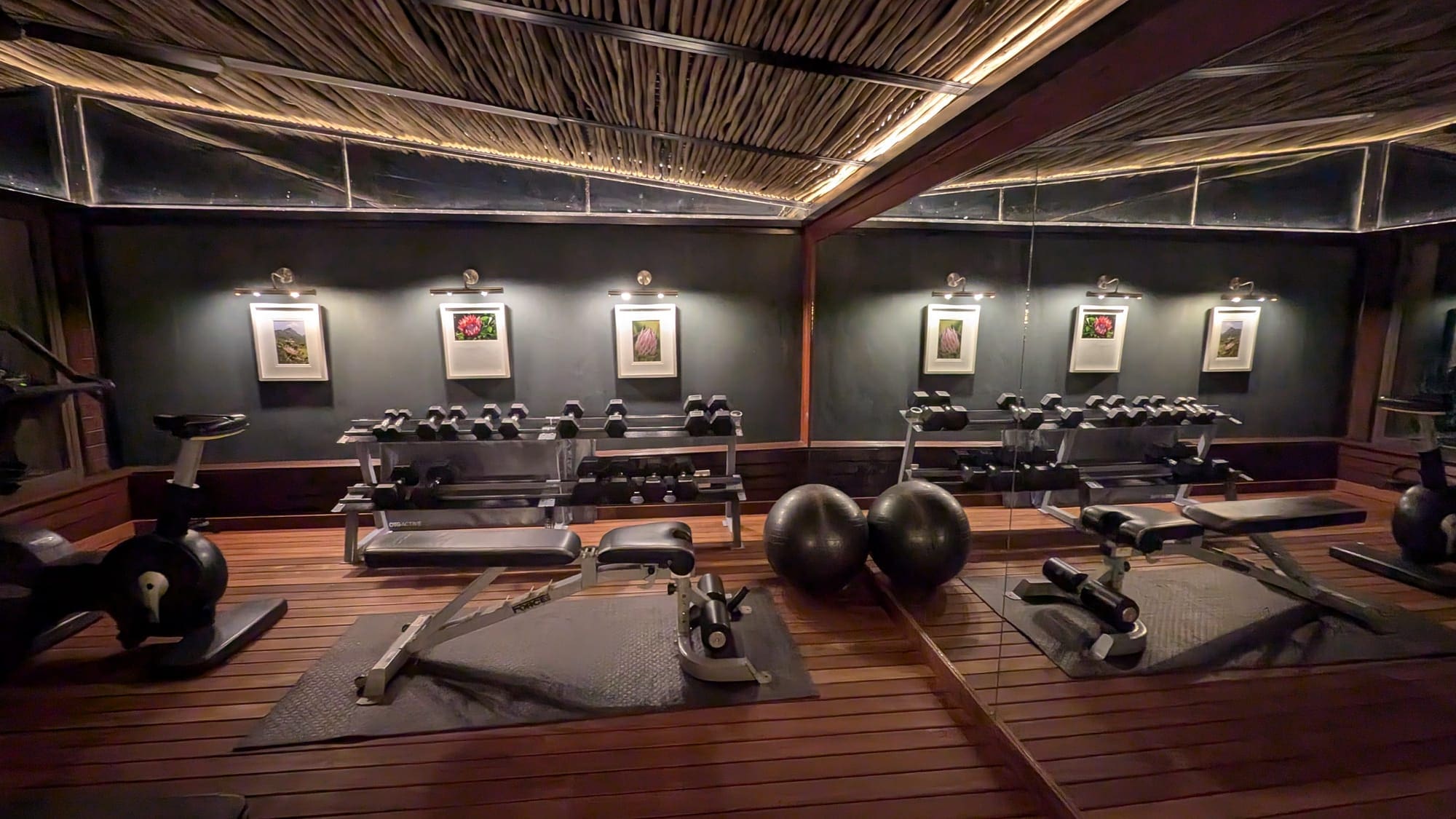 a room with a wood floor and a wood floor with a wood floor and a wood floor with a wood floor and a wood floor with a wood floor and a wood floor with a wood floor and